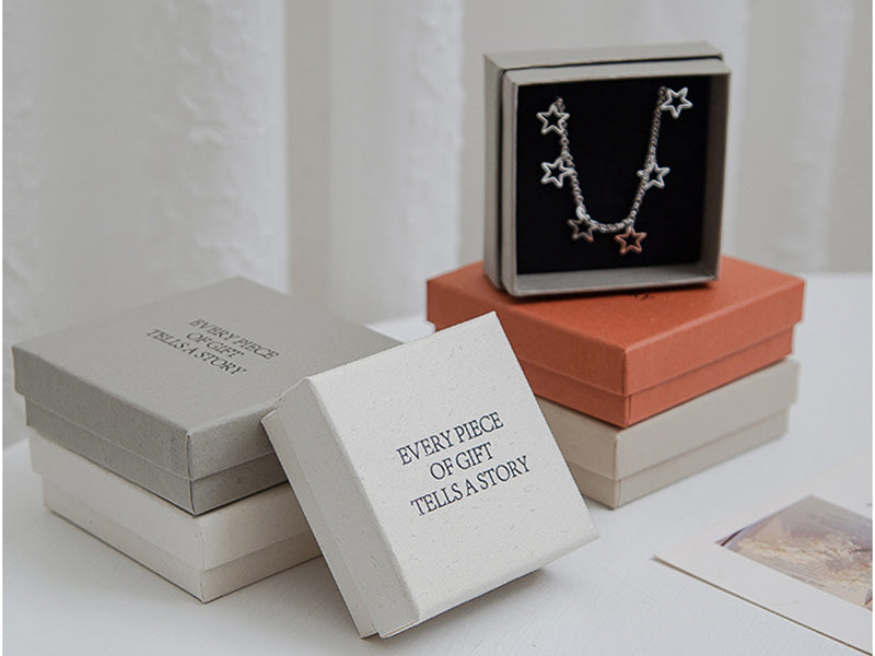 GIFT BOX