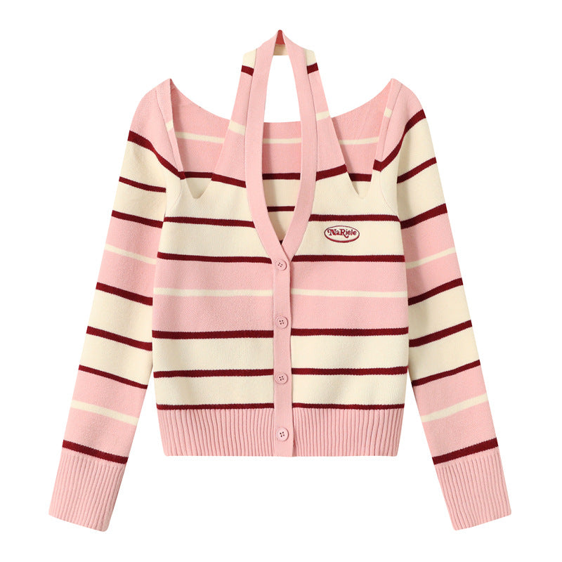 Dolce maglione lavorato a maglia a righe con spalle scoperte e scollo all'americana