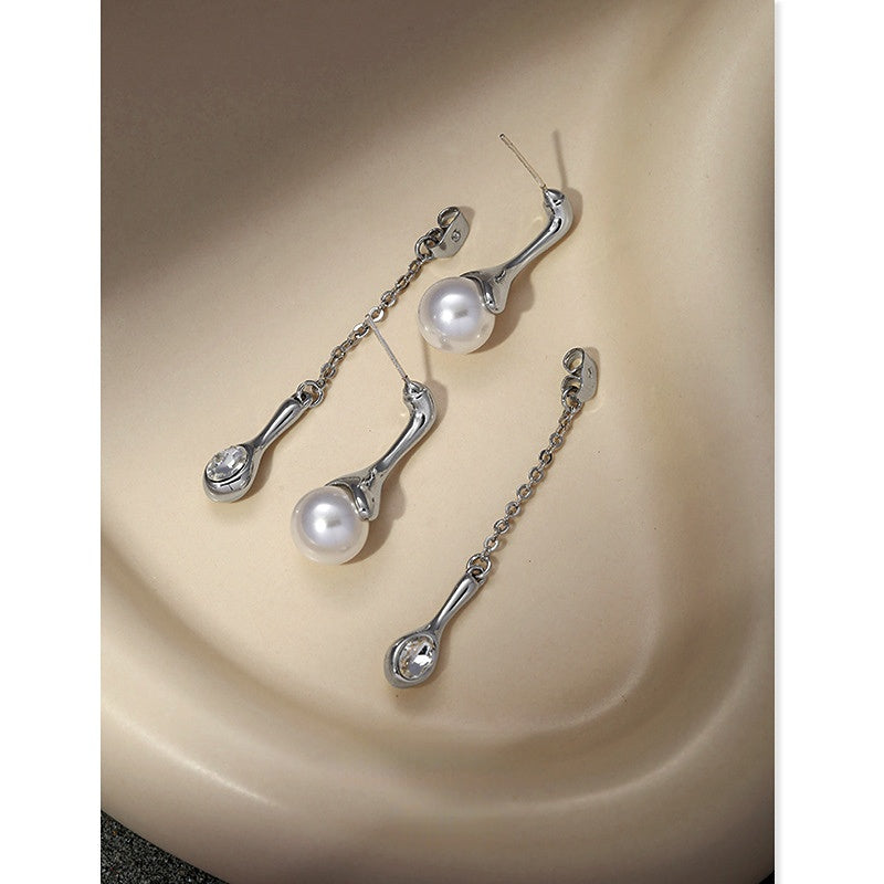 Flow Pearl Earrings