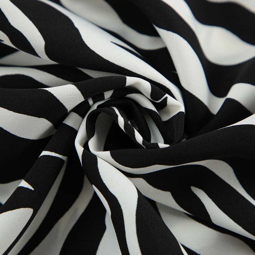 High Waist Black and White Striped Leg pants