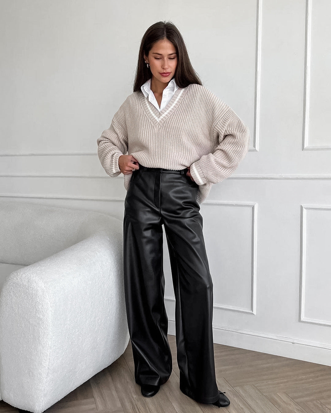 Women’s French Retro Plush Matte Leather Slim High-Waisted Loose Trousers