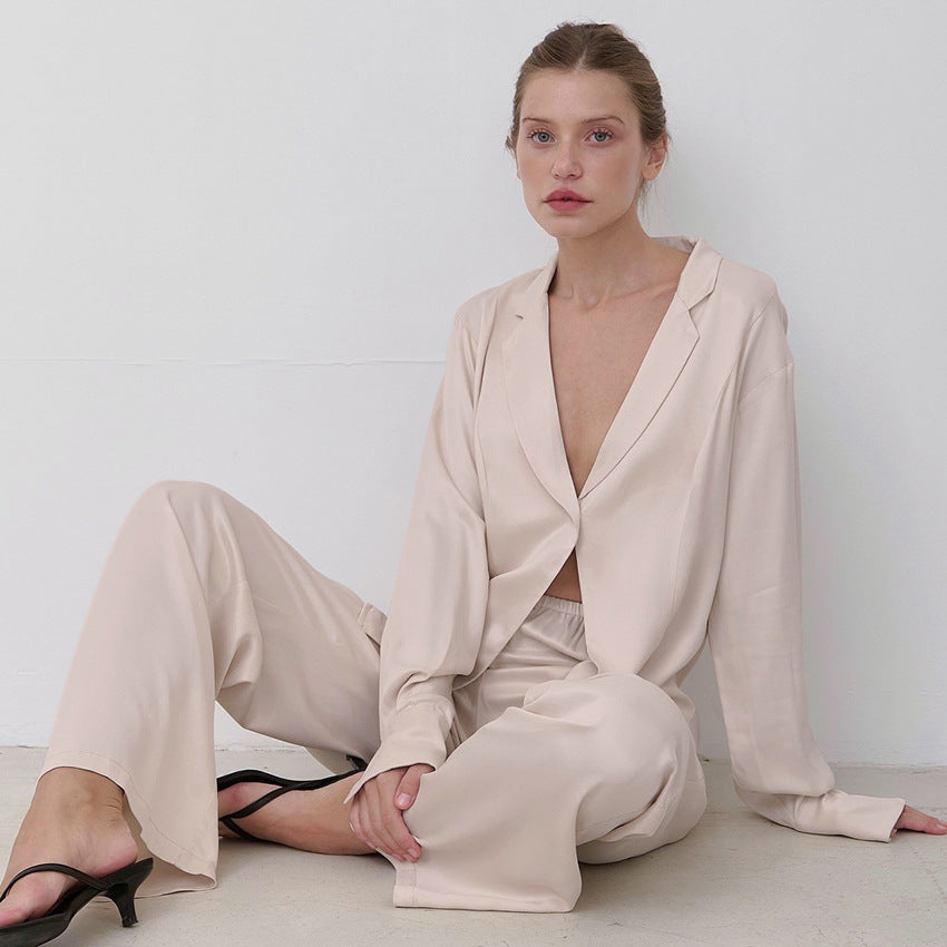 Elegant Women’s Long Sleeve Pajama Set – Stylish Lounge Wear, Comfortable & Loose Fit, Wearable Outdoors