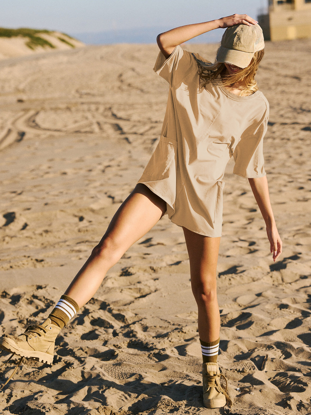 Summer New Loose Fit Casual Romper, Sexy Backless Jumpsuit