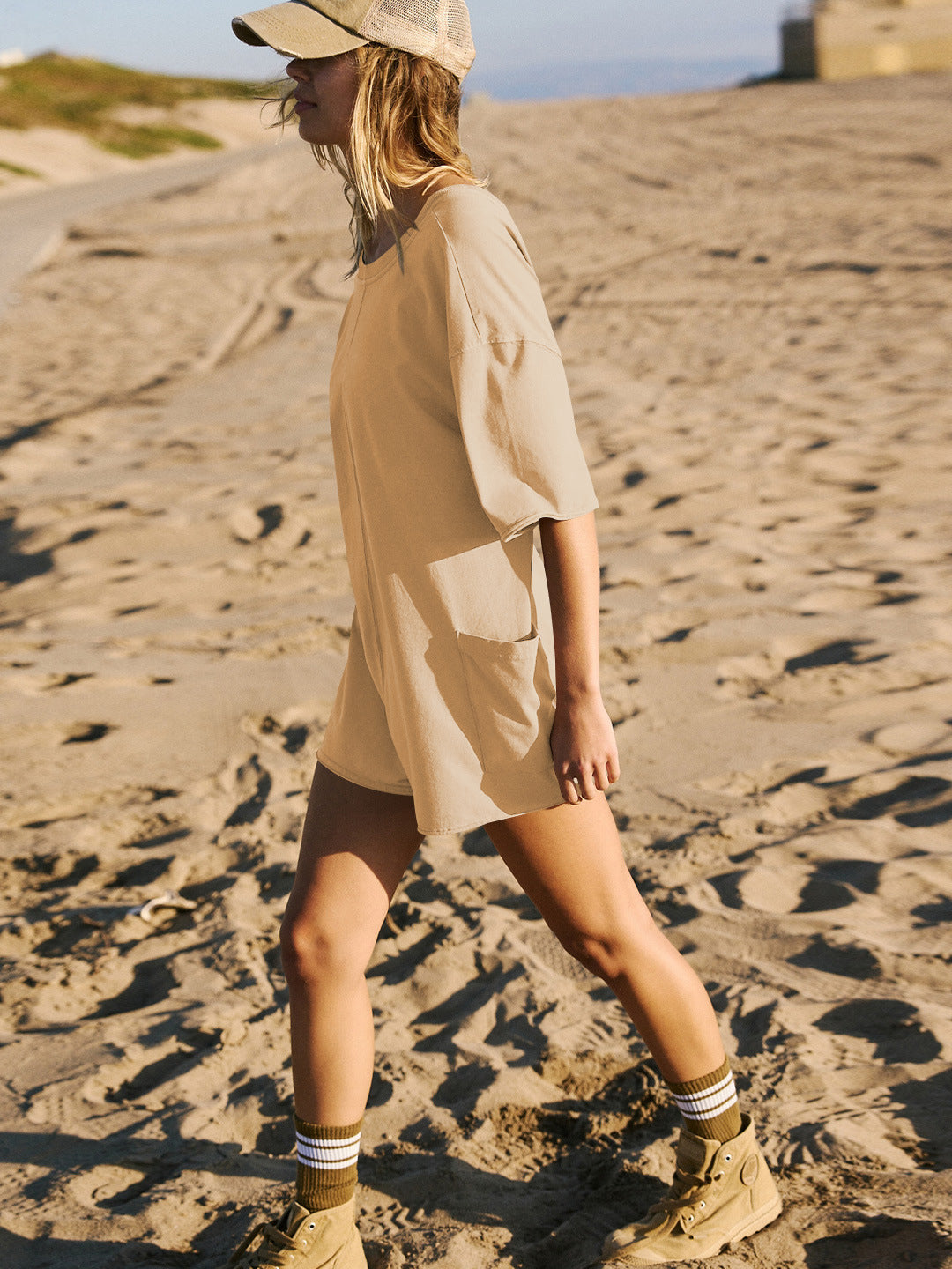 Summer New Loose Fit Casual Romper, Sexy Backless Jumpsuit