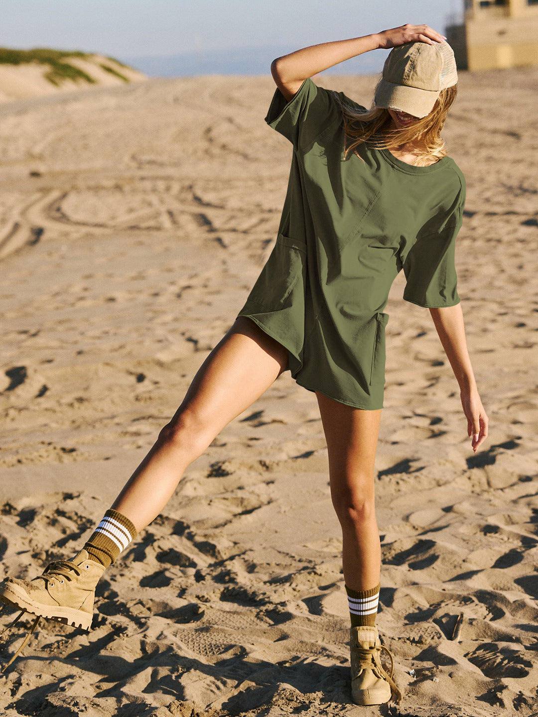 Summer New Loose Fit Casual Romper, Sexy Backless Jumpsuit