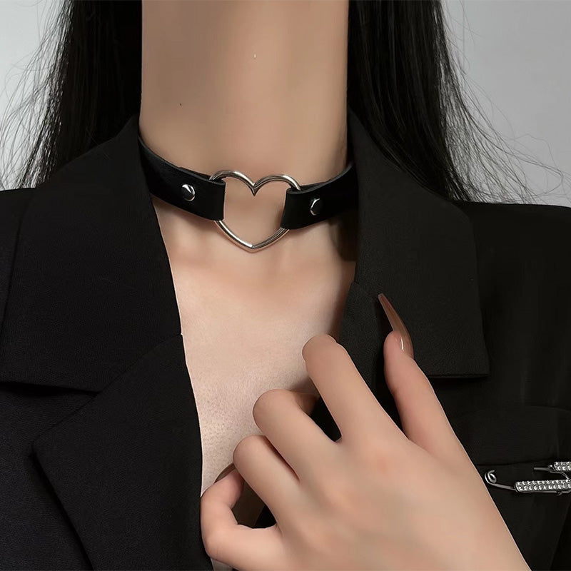 Black Heart Choker Set