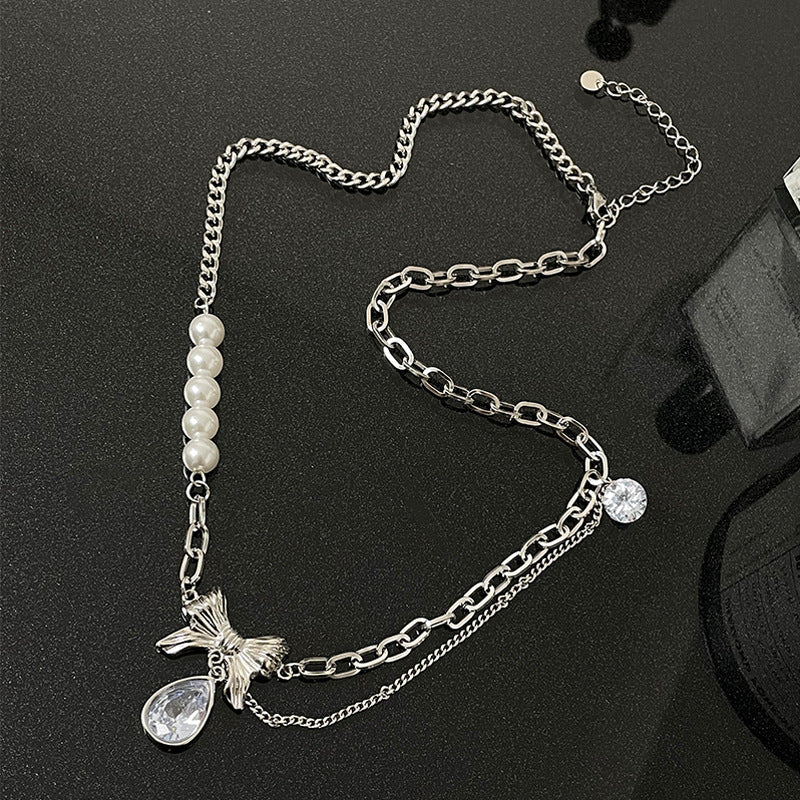 Bow and Pearl Necklace
