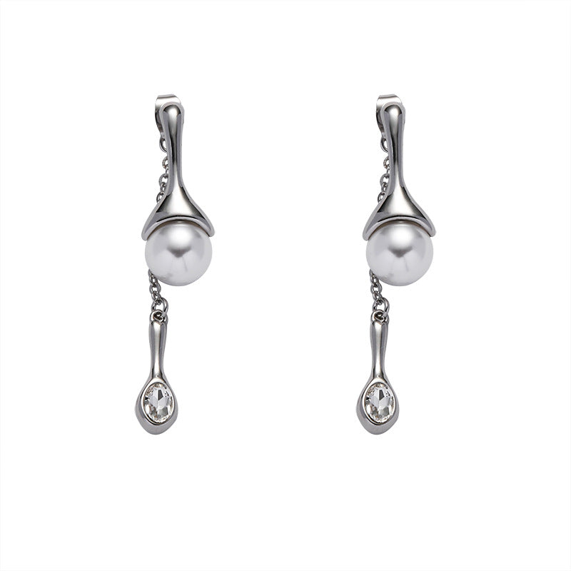 Flow Pearl Earrings