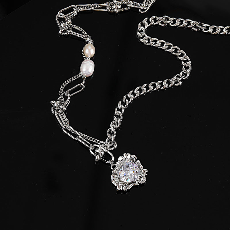 Pearl Stitching Heart Zircon Pendant Clavicle Chain