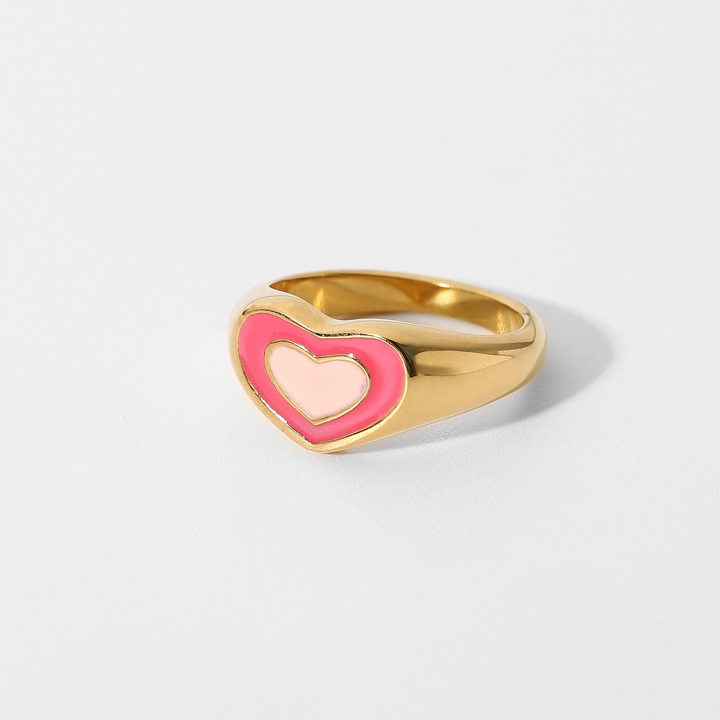 Anello di amore del fumetto rosa
